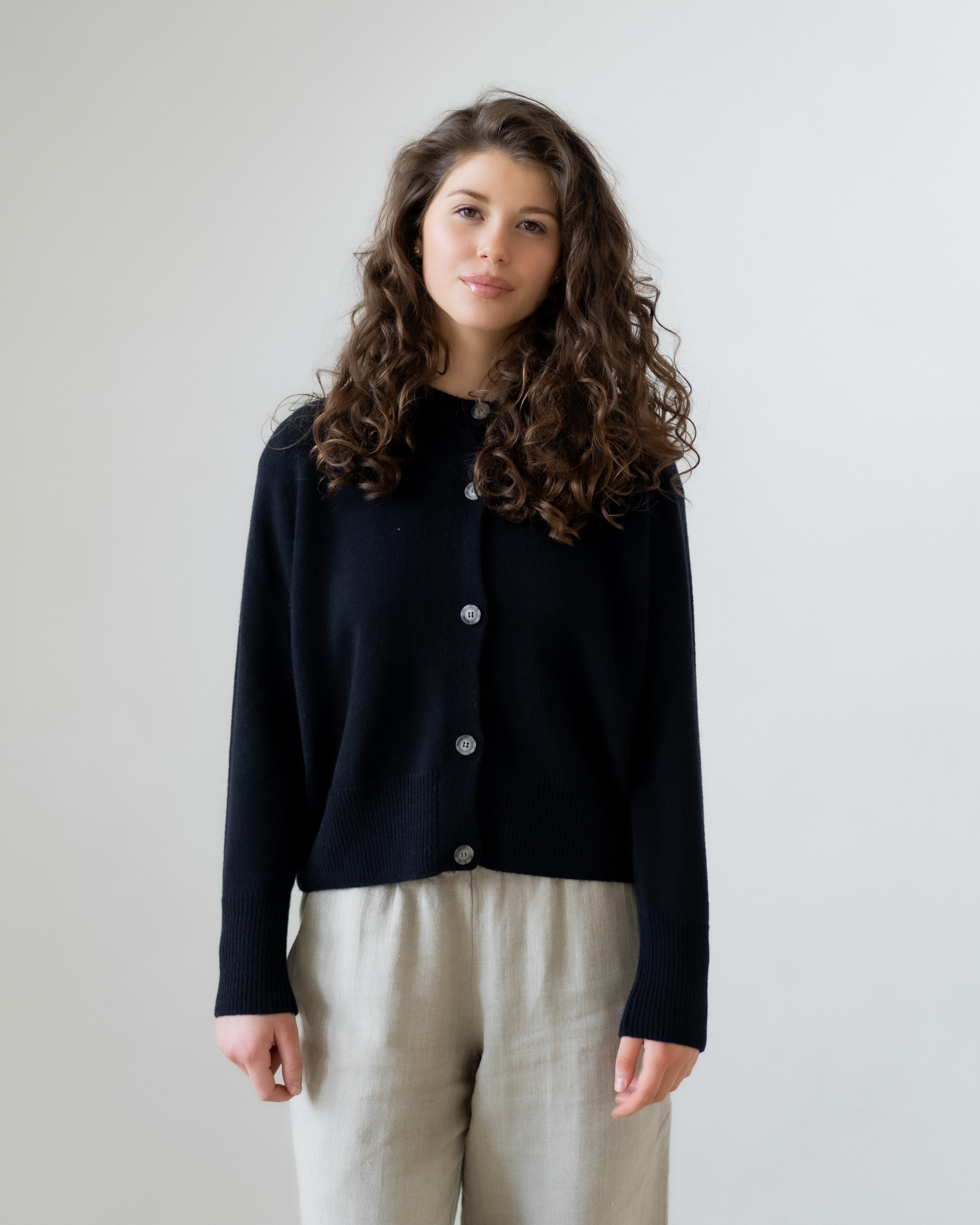 W7S40 Cashmere Cardigan