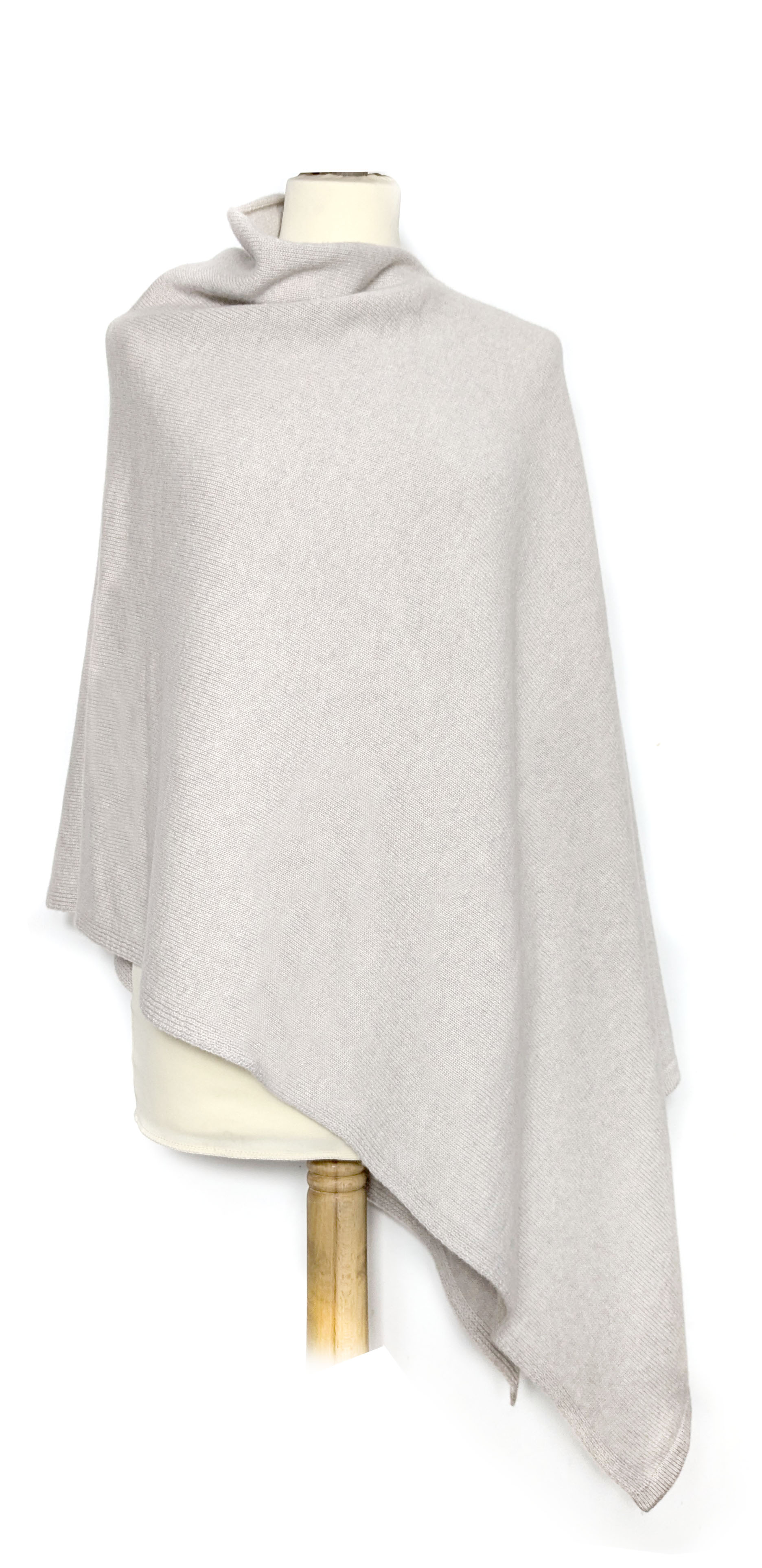 W7S85 Poncho asymetrisch